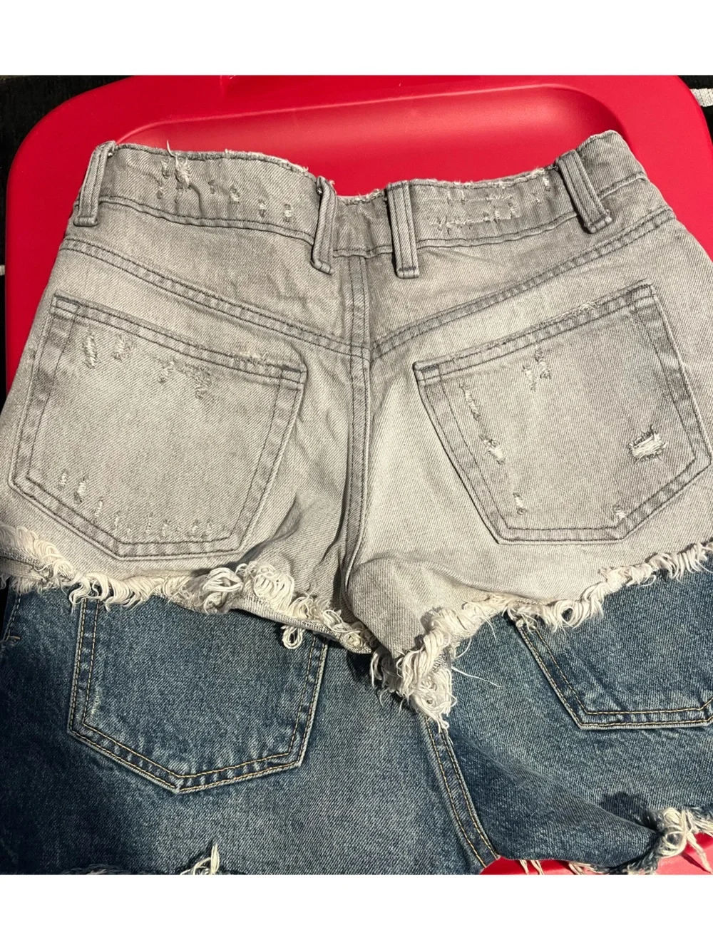 Zara 2PC TRF High-Waisted Distressed heavily frayed, raw, Denim Shorts SZ 2